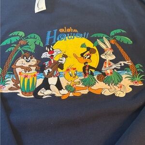NWT Looney Tunes Hawaii Sweatshirt L Embroidered Tropical Scene